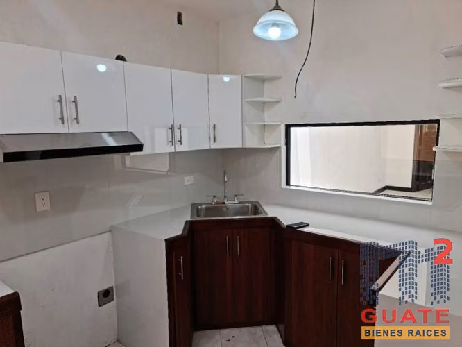 Alquilo Casa en Zona 15 - Imagen 20