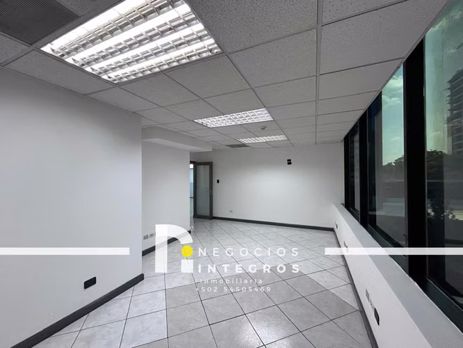 Oficina en Europlaza Zona 14 | 248 m², Sector Corporativo y Parqueos | PV - Imagen 14