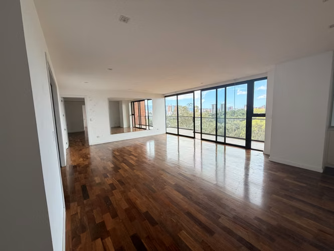 Elegantes Apartamentos en Renta Lucca Zona 10 | 242 m², Balcón, Jacuzzi y Rooftop | PV - Imagen 6