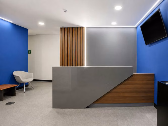 Oficina en Zona 10 - Imagen 9