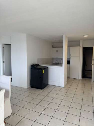 Zona 9 Cortijo Reforma apartamento semi amueblado