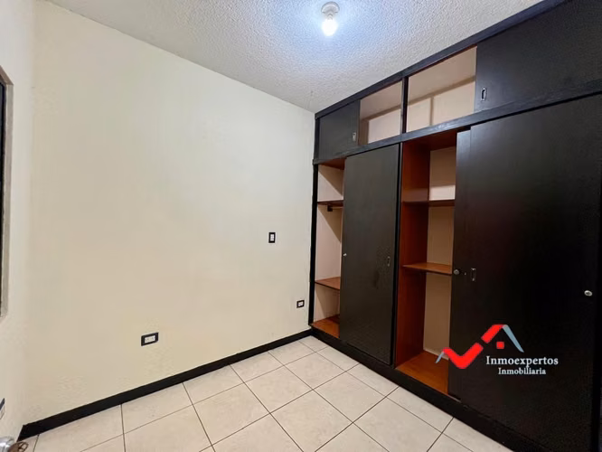 CASA EN VENTA PINARES, SAN CRISTOBAL, ZONA 8 MIXCO - Imagen 7
