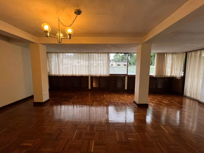 APARTAMENTO EN RENTA ZONA 15 VH II, EDIFICIO BIARRITZ - Imagen 4