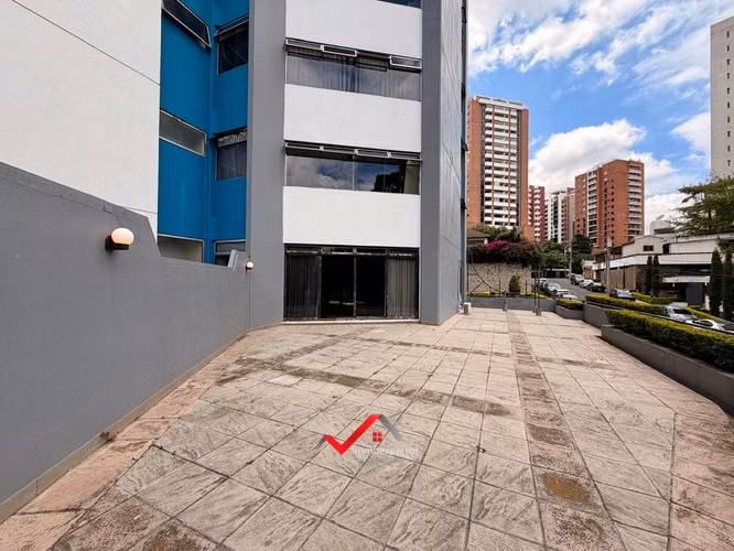 Apartamento en Renta | Zona 14 – Excelente Ubicación  Edificio Elgin - Imagen 2