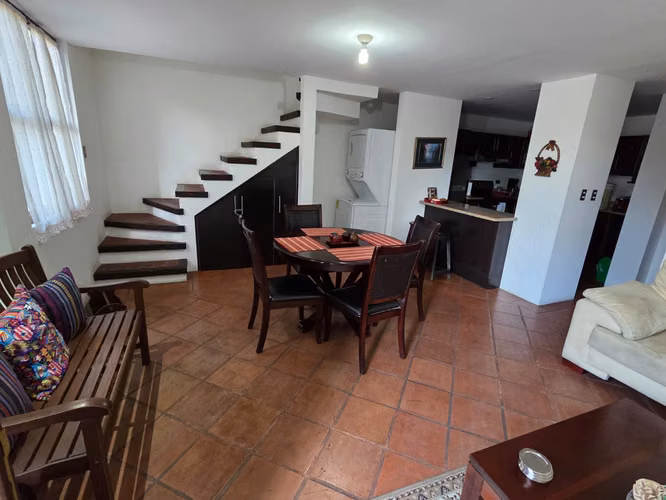 CASA EN VENTA, ANTIGUA GUATEMALA, RESIDENCIAL VILLA OROTAVA - Imagen 5