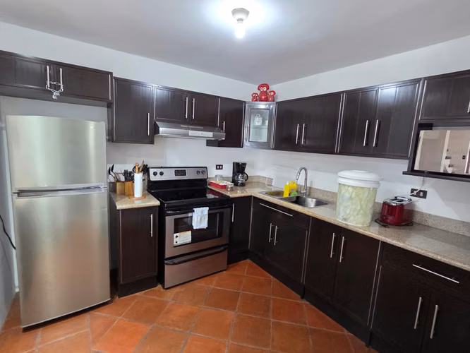 CASA EN VENTA, ANTIGUA GUATEMALA, RESIDENCIAL VILLA OROTAVA - Imagen 6