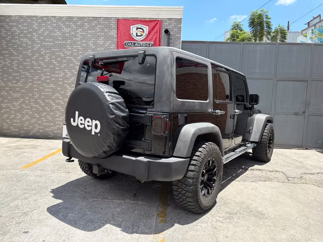 Jeep Wrangler Unlimited Sport Importado Modelo 2013 - Imagen 3