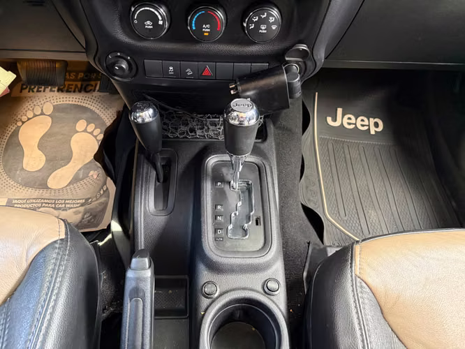 Jeep Wrangler Unlimited Sport Importado Modelo 2013 - Imagen 18