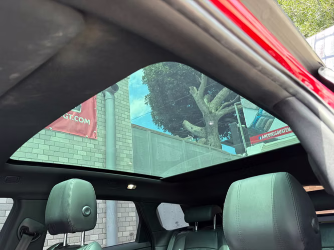 Land Rover Range Rover Evoque P250 HSE de Agencia Modelo 2020