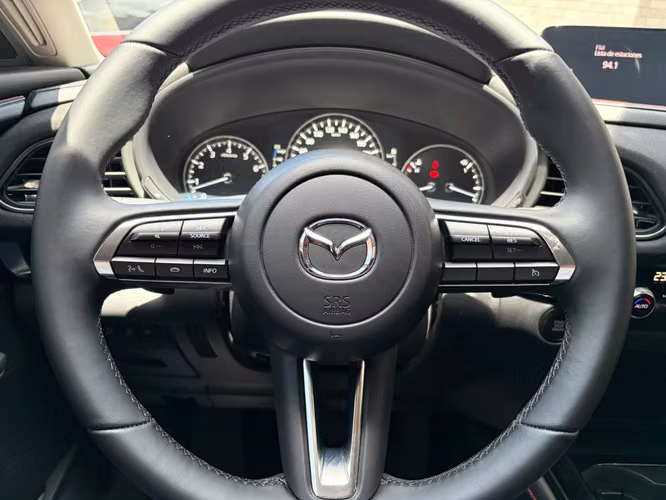 Mazda CX-30 de Agencia Modelo 2027 - Imagen 19