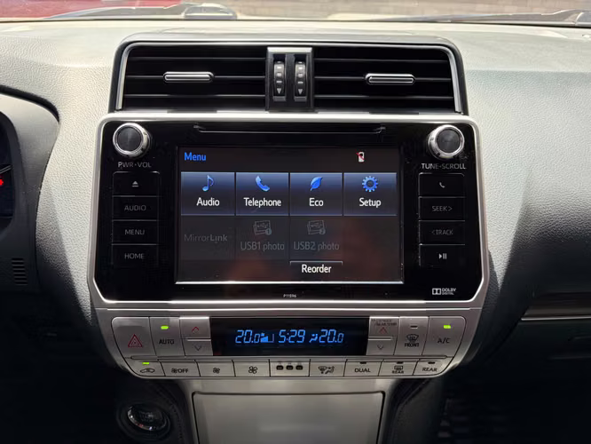 Toyota Land Cruiser Prado VX de Agencia Modelo 2019 - Imagen 15