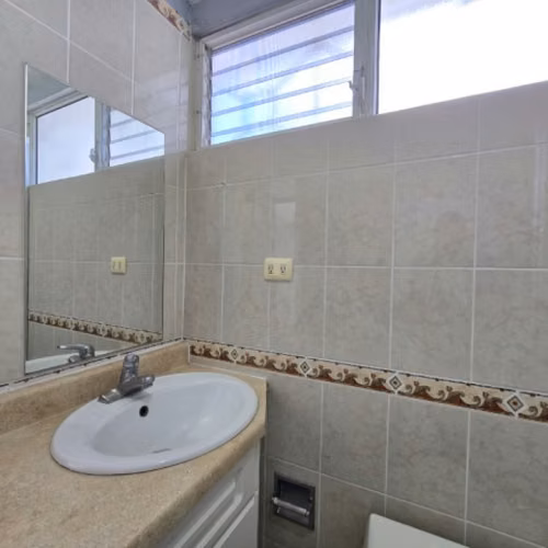 Casa con Amplio Terreno en Venta Bulevar San Cristóbal - Imagen 20