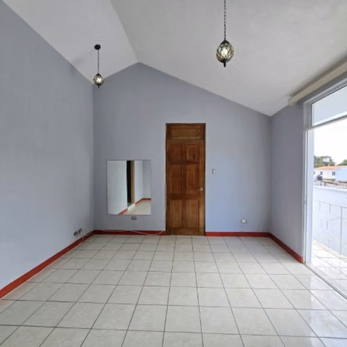 Casa con Amplio Terreno en Venta Bulevar San Cristóbal - Imagen 18