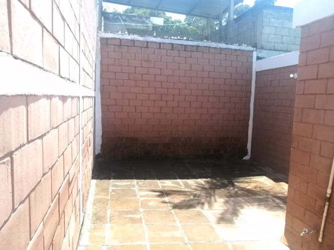 Casa en Alquiler en Zona 11 de Mixco - Imagen 9