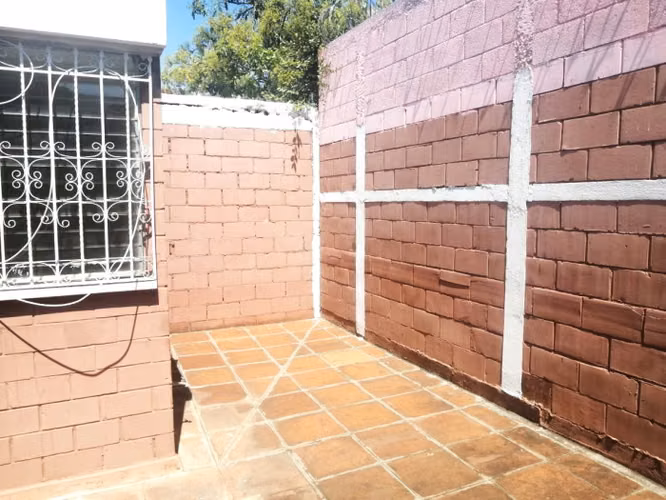 Casa en Alquiler en Zona 11 de Mixco - Imagen 12