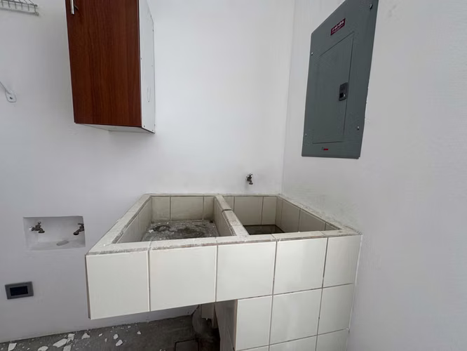 Casa en Venta HOME16 Zona 16 | Jardín, 4 Parqueos y Piscina | PV - Imagen 8