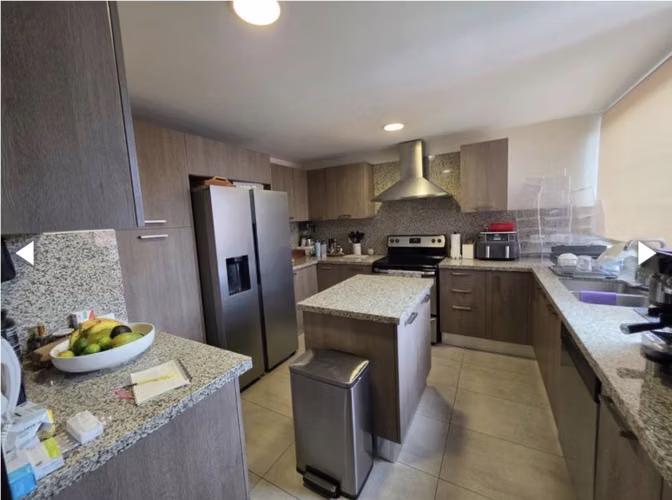 Rento apartamento en Zona 10 EDIFICIO EXCLUSIVO, AMENIDADES DE LUJO - Imagen 6