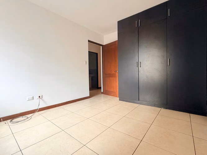 APARTAMENTO EN RENTA EN ZONA 11, SANTA MARÍA DE LAS CHARCAS - Imagen 3