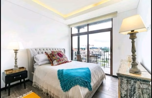 Furnished Apartment Lirios 1-A Cayalá | Corner Unit, Terrace & Club La Miranda | PV
