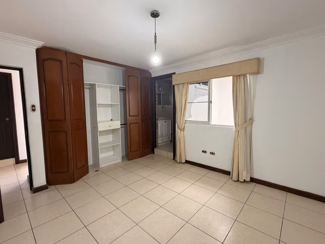 Casa en Renta Villas del Pinar CAES | 375 m², Pérgola y Horno de Pizza | PV - Imagen 6
