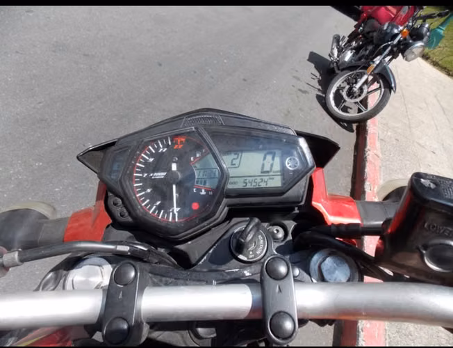 YAMAHA MT-03