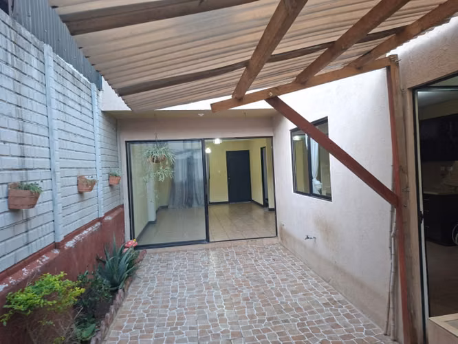 CASA EN ALQUILER EN SAN JOSE PINULA - MONTECRISTO - Imagen 1