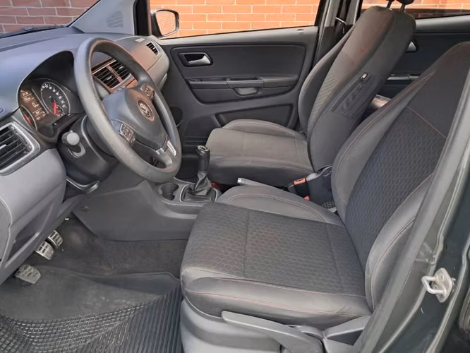 Vw Cross Fox 2013 Mecanico - Imagen 2