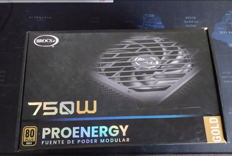 Vendo fuente de poder de 750W 80 PLUS GOLD FULL MODULAR MARCA BROCS NUEVA