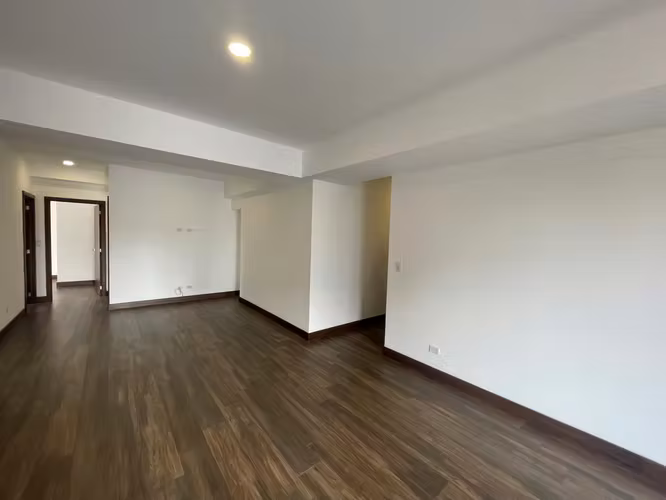 Rento apartamento en Zona 14  EDIFICIO EXCLUSIVO  ROOFTOP CON PISCINA - Imagen 11