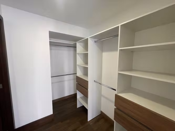 Rento apartamento en Zona 14 EDIFICIO EXCLUSIVO ROOFTOP CON PISCINA - Imagen 19