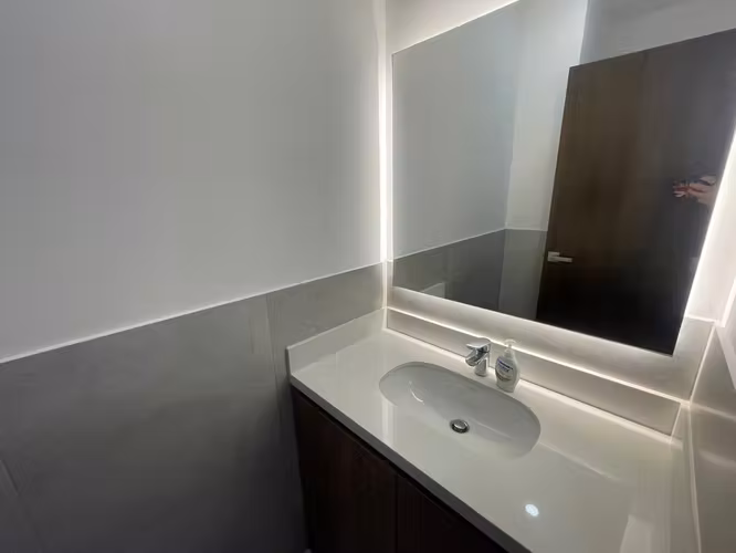 Rento apartamento en Zona 14 EDIFICIO EXCLUSIVO ROOFTOP CON PISCINA - Imagen 3