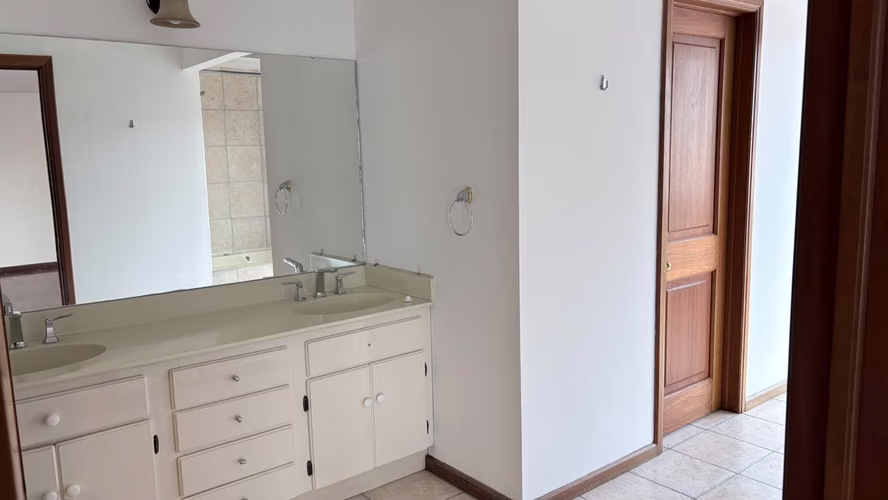 Rento apartamento en Zona 10 EDIFICIO TIFFANY - Imagen 13