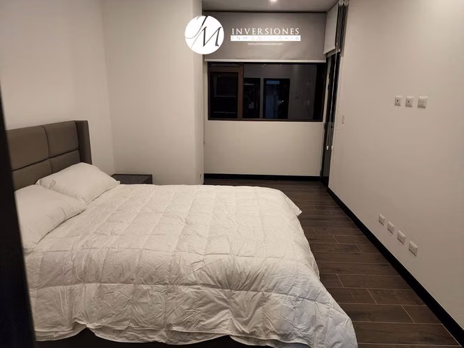 Apartamento En Renta Amueblado En Zona 10 - Imagen 3