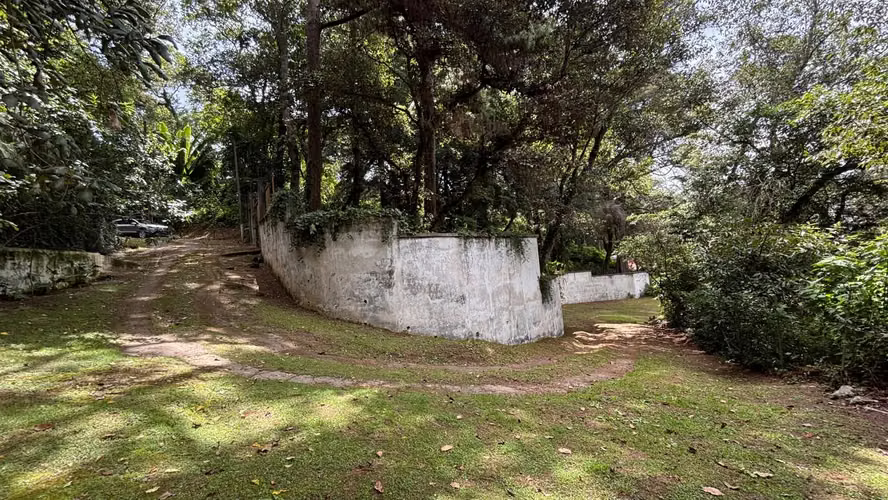 VENDO TERRENO GRANJAS JARDIN EL ALTO. SANTIAGO, SACATEPEQUEZ REF.6948