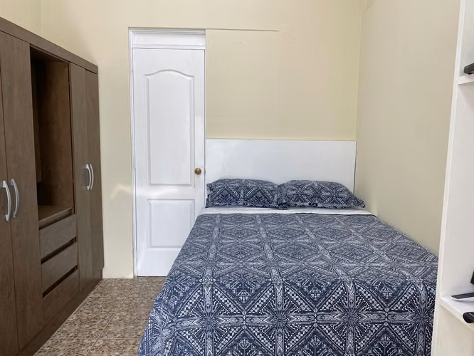 APARTAMENTO AMUEBLADO EN RENTA EN ZONA 9 - Imagen 5