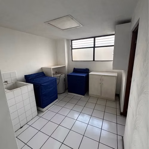 Apartamento de 3 Habitaciones en Zona 15 - Imagen 6
