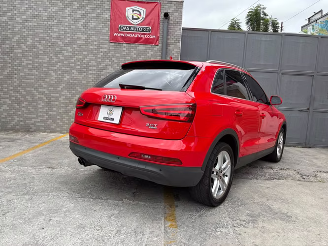 Audi Q3 S-line TFSi Quattro de Agencia Modelo 2014