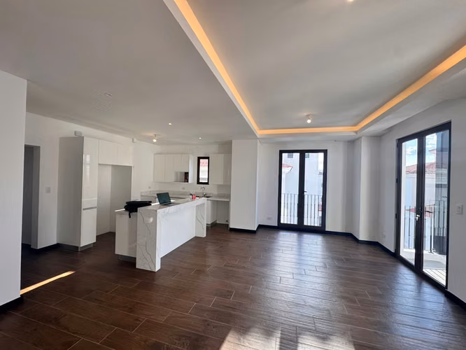 APARTAMENTO PARA ESTRENAR EN LIRIOS DE CAYALA