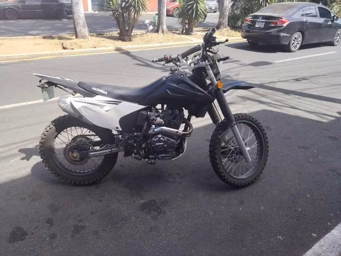MOVESA SHARK 2025 150CC. FREEDOM BAJAJ PULSAR ktm honda yamaha houjen