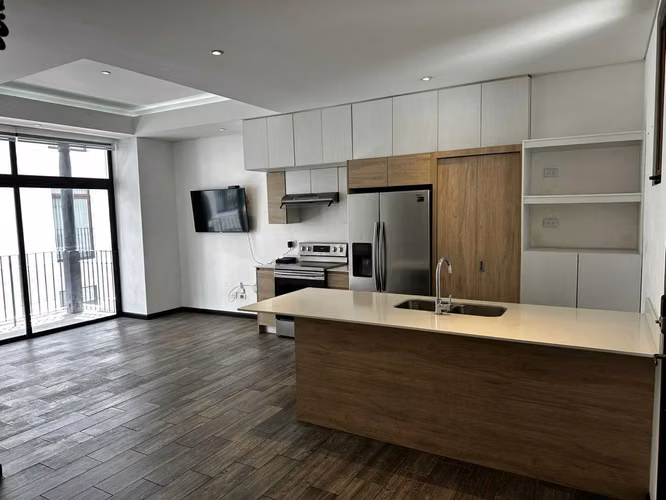Apartamento en Renta en Lirios de Cayalá z16