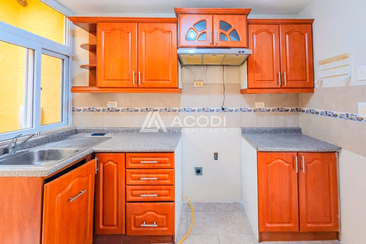 Casa en San Lucas Sacatepéquez - Imagen 4
