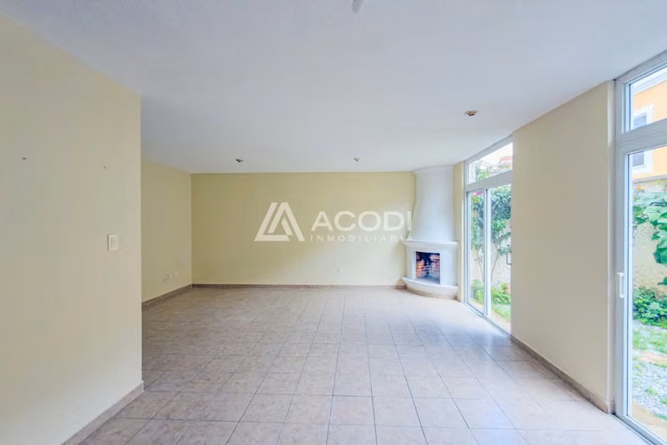 Casa en San Lucas Sacatepéquez
