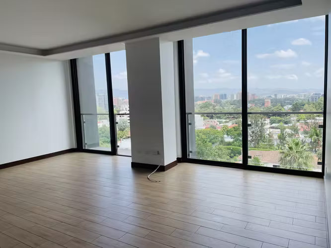 Lindo Apartamento de 2 Habitaciones en Vista Hermosa 2