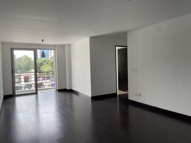 Apartamento de 3 Habitaciones en zona 14