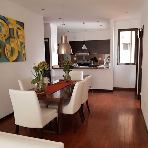 LINDO APARTAMENTO AMUEBLADO EN RENTA EN PLENUM 14 ZONA 14 - Imagen 3