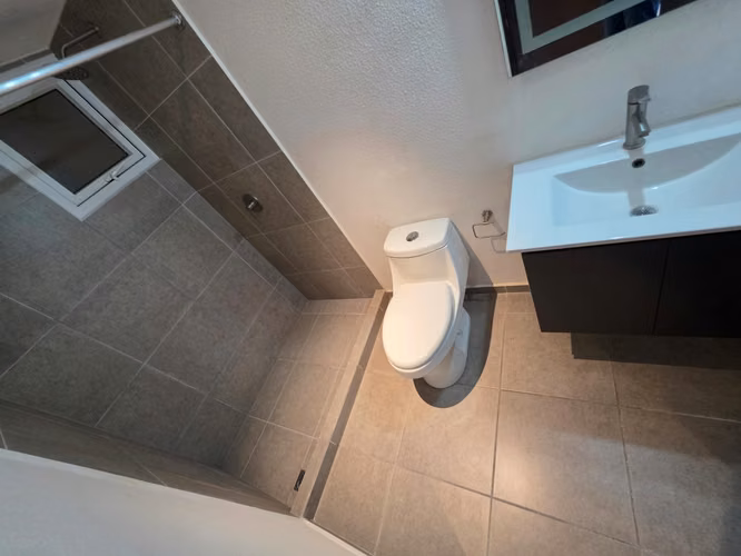 APARTAMENTO EN RENTA EN PARQUE MATEO ZONA 7 - Imagen 8