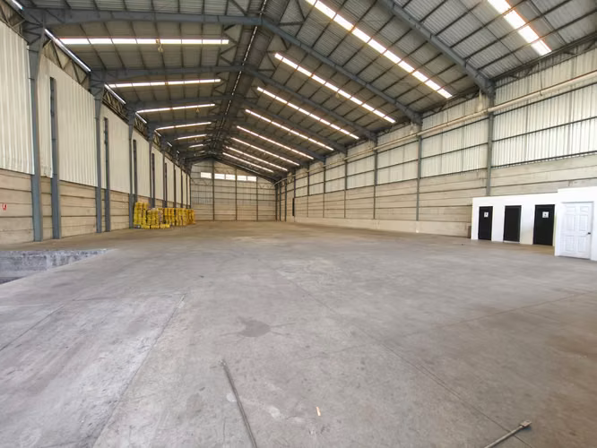 Bodega en Renta de 1568 dentro de Condominio Industrial  Amatitlán, km 27.5 - Imagen 4