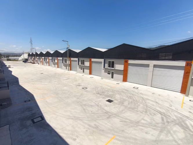 OFIBODEGA EN RENTA - EN PARQUE INDUSTRIAL MORAN 