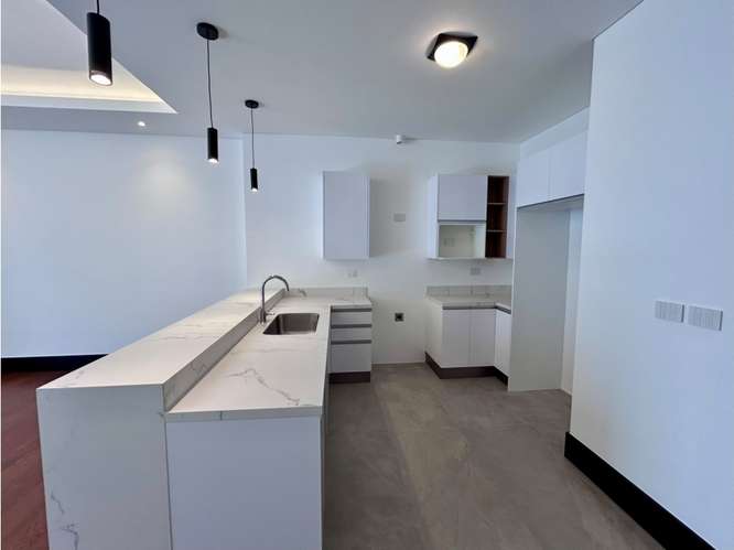  APARTAMENTO EN RENTA – 3 HAB | NOGALES I DE CAYALÁ | ZONA 16 - Imagen 2