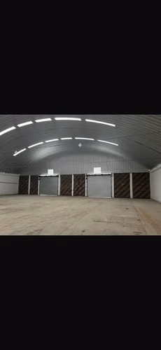 Alquiler de 2 bodegas 